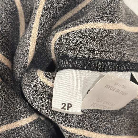 Reformation Pants Size 2P - Picture 4 of 12